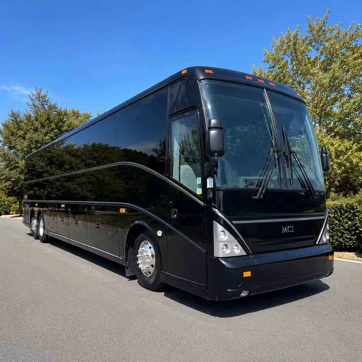 construction and workforce shuttle buses in simi valley