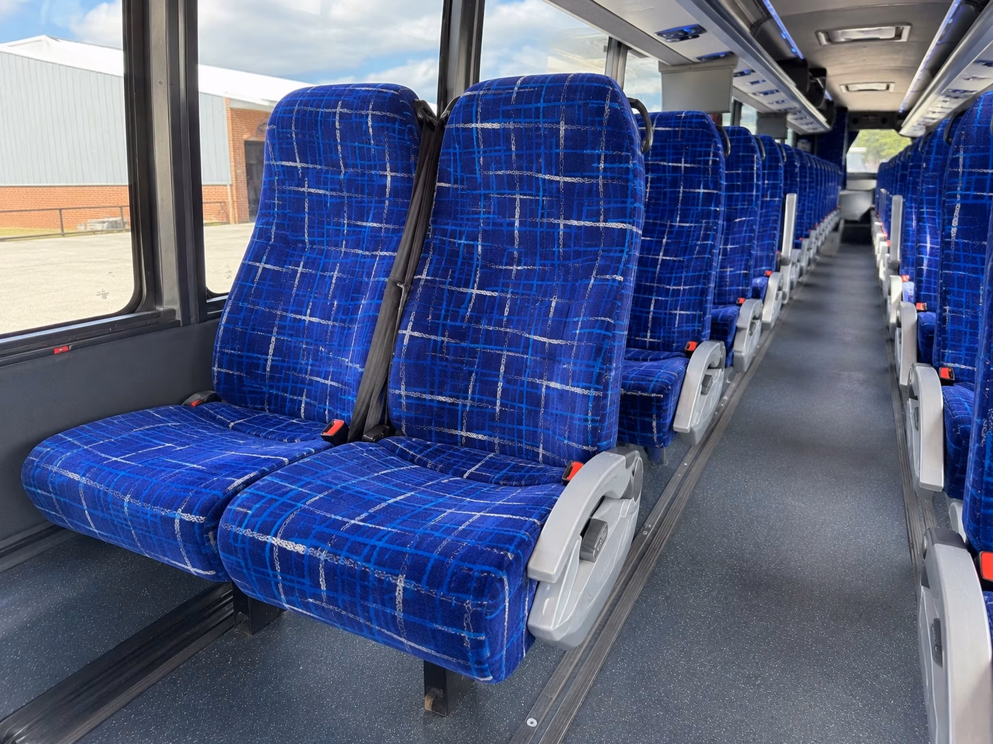 dodger stadium charter bus rentals from simi valley
